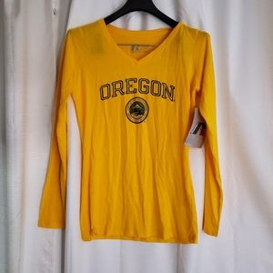 University of Oregon NWT Russel Tshirt long sleeve